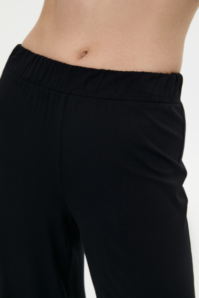 Брюки широкие из вискозы (XS, черный) 