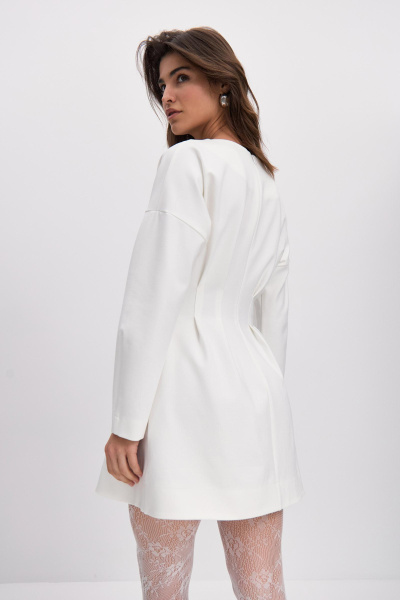 Платье мини приталенного силуэта (молочный) (M) 