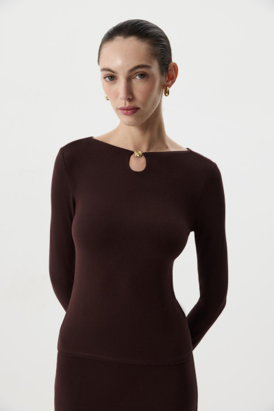Лонгслив с декоративным элементом (Шоколадный) (M) 