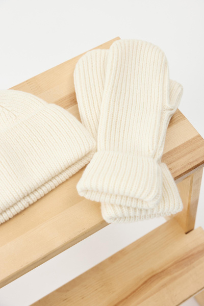 Варежки из шерсти мериноса (Ванильный) (one size) 