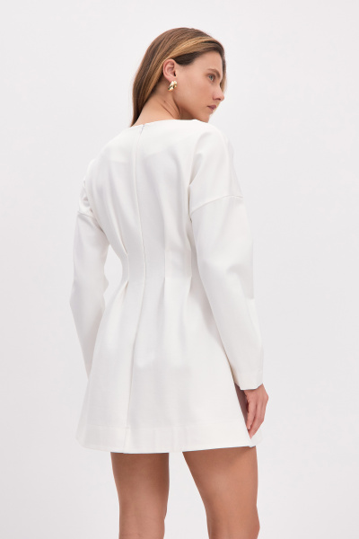 Платье мини приталенного силуэта (молочный) (XS)