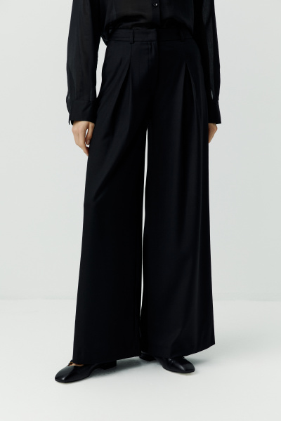 Брюки палаццо с глубокими складками (черный) (XS) 
