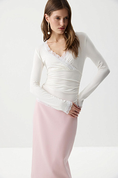 Лонгслив на запах с кружевом  (Молочный)