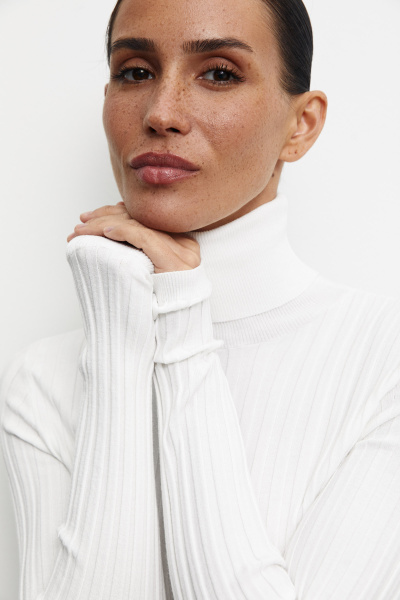 Водолазка вязаная базовая (XS, молочный)