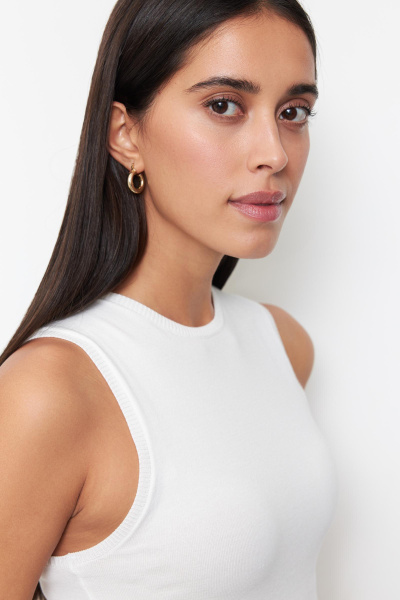 Топ базовый из вискозы (L, молочный) 2207