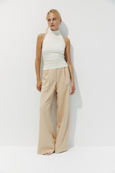 Топ халтер со стойкой (ванильный) (L) 