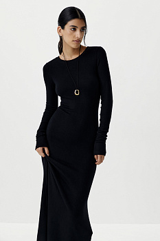 Платье макси из мягкого трикотажа (черный)