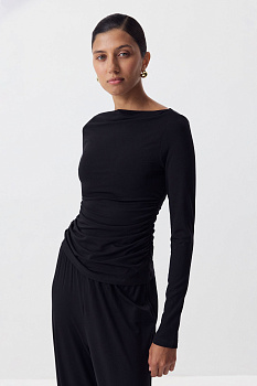 Лонгслив со сборкой из вискозы (черный)