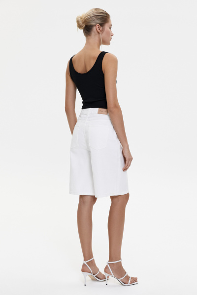 Шорты джинсовые удлиненные/Denim shorts (28/M, молочный/milk) 2207