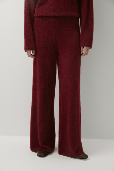 Брюки с расклешением к низу из пушистой пряжи (бордовый) (M/L) 
