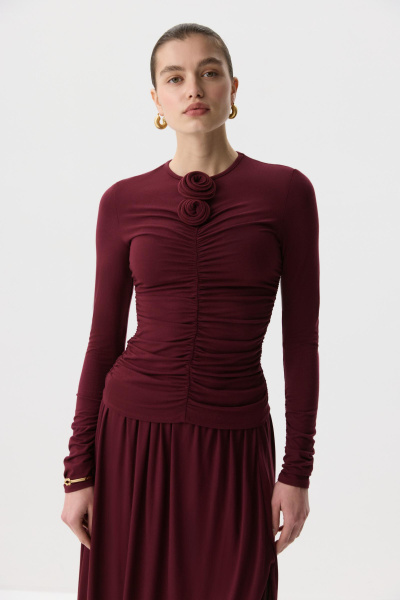 Лонгслив с декоративной розой (Винный) (M) 