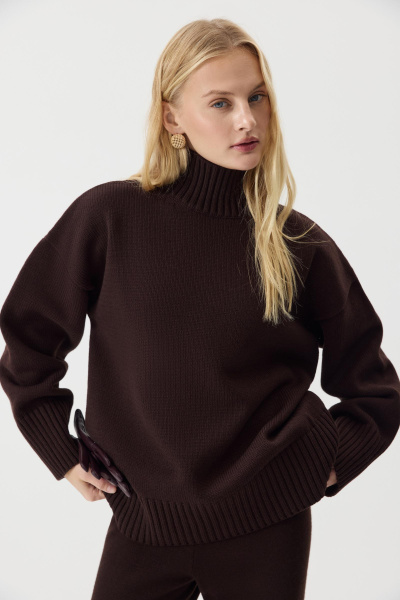Свитер со стойкой из шерсти мериноса  (Шоколадный) (one size) 