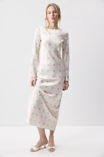 Платье из сатина с расклешенными рукавами (Розовый горох на молочном) (M) 