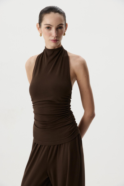 Топ халтер со стойкой ( горький шоколад) (M) 