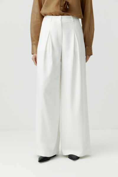 Брюки палаццо с глубокими складками (молочный) (XS) 