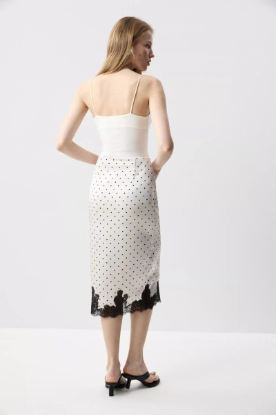 Юбка миди с кружевом по низу (Горох на молочном) (M)