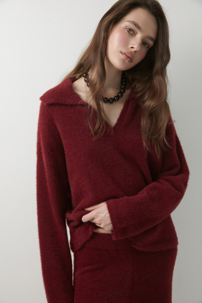 Джемпер поло из пушистой пряжи (бордовый) (XS/S) 