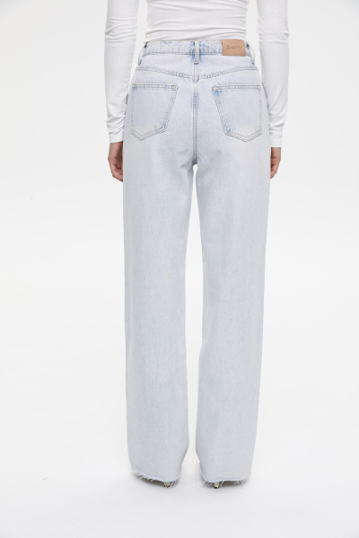 Джинсы с необработанным низом/Denim pants with raw edge (27/S, светло-голубой/light blue) 2869