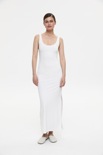 Платье макси трикотажное облегающего силуэта (M, молочный) 2207