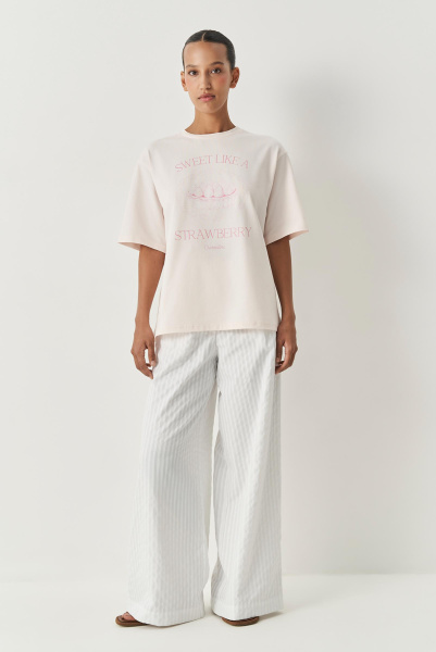 Футболка с принтом Sweet strawberry (светло-розовый) (M/L)