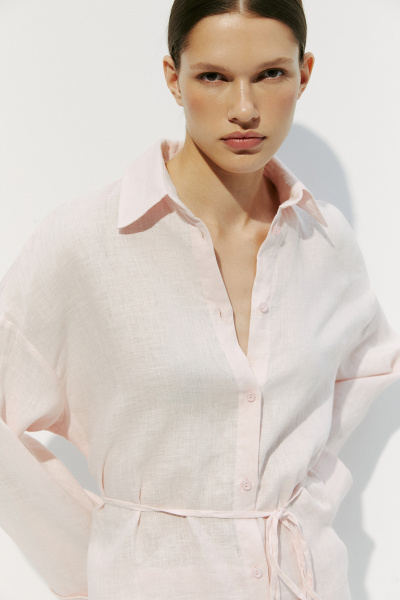 Рубашка с тонким поясом изо льна (M, светло-розовый) 2556