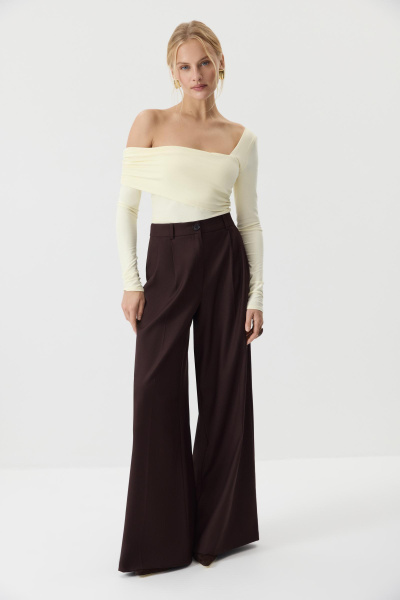 Лонгслив со спущенным плечом  (Сливочный) (XS)