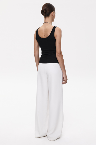 Топ базовый на бретелях (L, черный) 2159