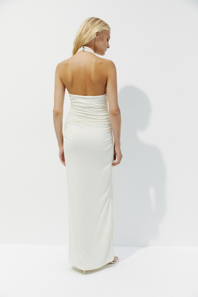 Платье  макси с воротником халтер (ванильный) (L) 