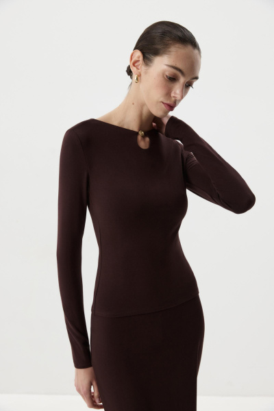 Лонгслив с декоративным элементом (Шоколадный) (M) 