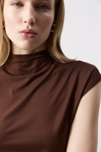 Топ трикотажный со стойкой (шоколадный) (M) 