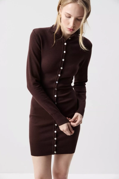 Платье мини с воротником-стойкой (Шоколадный) (M) 