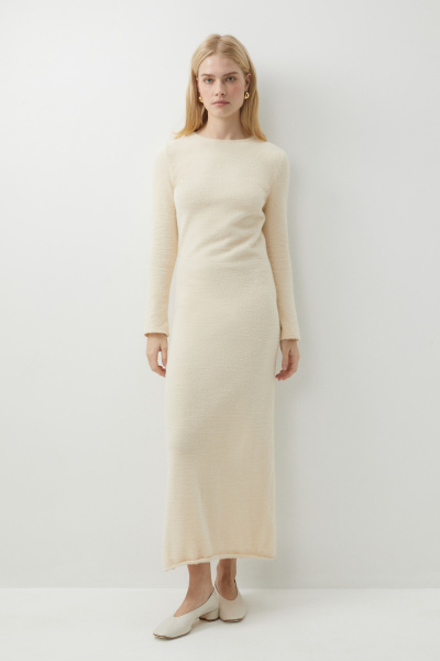 Платье макси из пушистой пряжи (бежевый) (M) 