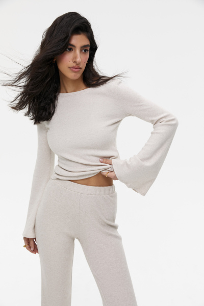 Лонгслив трикотажный с расклешенными рукавами (XS, бежевый) 