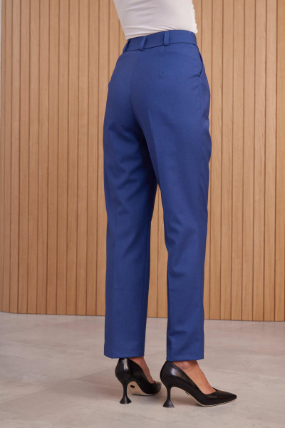 Брюки зауженные к низу (денимный)