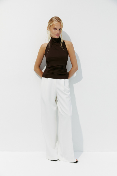 Топ халтер со стойкой (шоколадный) (M) 