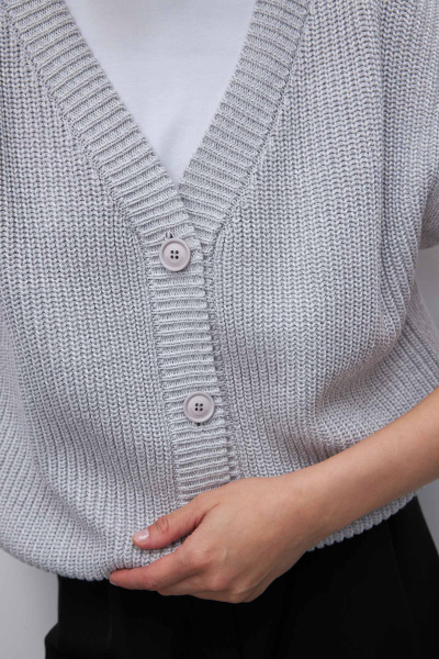 Вязаный жилет на пуговицах (one size, серый меланж) 