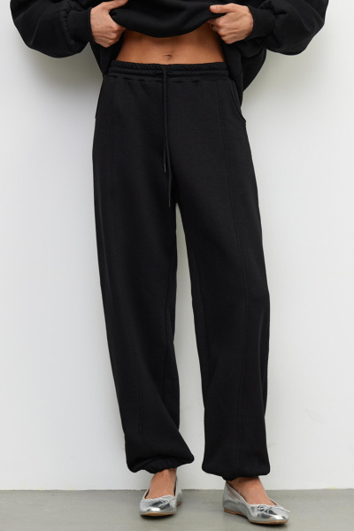 Джоггеры на резинке с рельефными швами (XS/S, черный) 2159