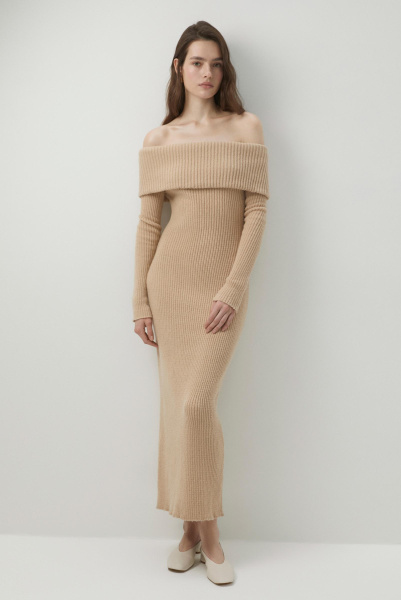 Платье вязаное с открытыми плечами (светло-бежевый) (M) 