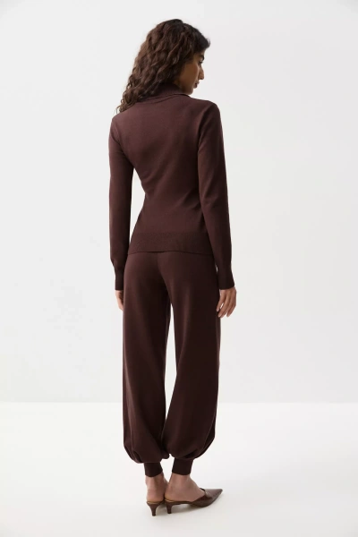 Джемпер с воротником-стойкой (Шоколадный) (M) 