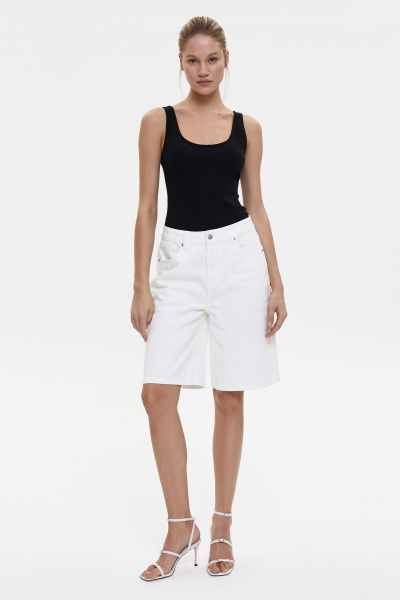 Шорты джинсовые удлиненные/Denim shorts (28/M, молочный/milk) 2207