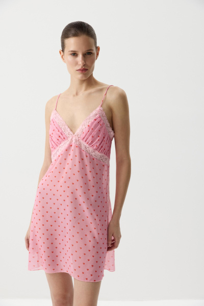 Платье-комбинация с принтом сердечки (Розовый) (M) 