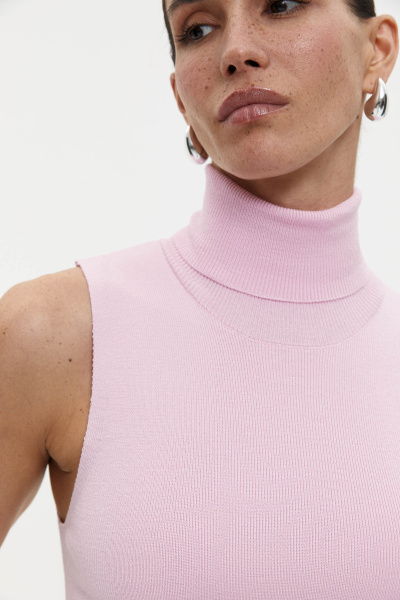 Топ с воротником-стойкой (XS, барби) 2169