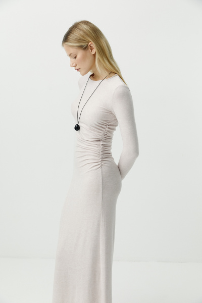 Платье со сборками из мягкого трикотажа (светло-бежевый) (M) 