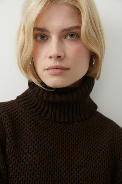 Свитер фактурной вязки из шерсти (коричневый) (XS/S)