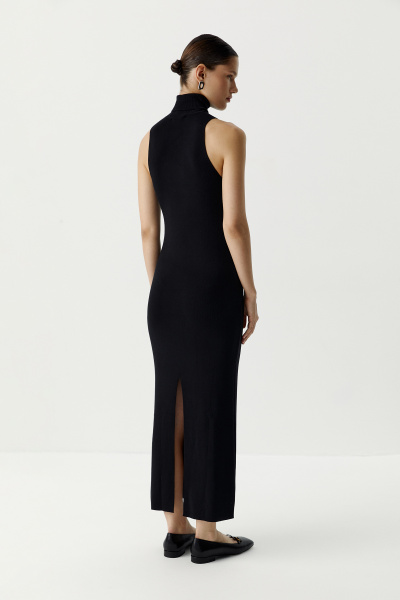 Платье с воротником-стойкой (черный) (M)