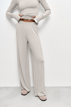 Брюки из мягкого трикотажа