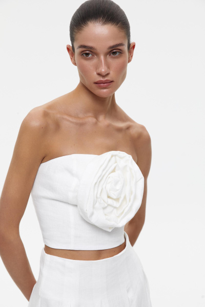 Топ с декоративным цветком изо льна (L, молочный)