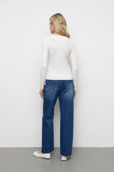 Лонгслив с декоративными швами (XS, молочный) 2207